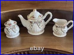 Royal Albert Christmas Old Country Rose Basket Weave 5 piece Tea Set