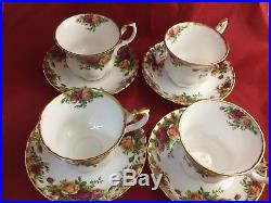 Royal Albert DOulton Old Country Roses 20 pieces Set For 4 England