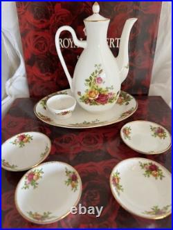 Royal Albert Doulton Old Country Roses Bone China 8 Pieces Oil Dipping Set Royal Albert Doulton Old Country Roses Bone China 8 Pieces Oil Dipping Set