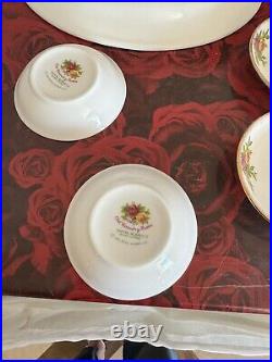 Royal Albert Doulton Old Country Roses Bone China 8 Pieces Oil Dipping Set Royal Albert Doulton Old Country Roses Bone China 8 Pieces Oil Dipping Set