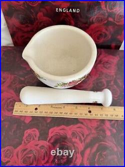 Royal Albert Doulton Old Country Roses Mortar And Pestle