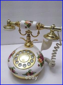 Royal Albert Doulton Old Country Roses Porcelain Cradle Telephone Model R-100CR