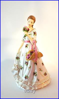 Royal Albert Doulton Old Country Roses Sweet Rose Figurine of the Year 2011 Box