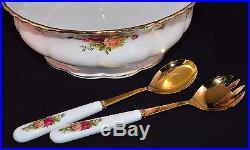 Royal Albert ENGLAND Old Country Roses LG SALAD SERVING BOWL withGOLD FORK & SPOON