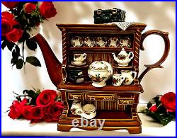 Royal Albert Earthenware Old Country Roses Welsh Dresser Teapot Decoration 1996