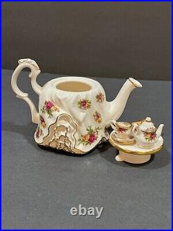 Royal Albert Earthenware Teapot Paul Cardew Old Country Roses Afternoon Tea 1996
