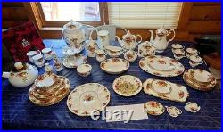 Royal Albert England Old Country Roses Bone China Dinner Set 58 Pieces