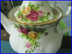 Royal Albert England Old Country Roses Teapot Coffee Pot Pick 1