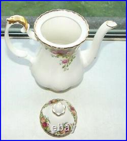 Royal Albert Fine Bone China Old Country Roses Coffee Pot Cups Saucers Milk Bowl