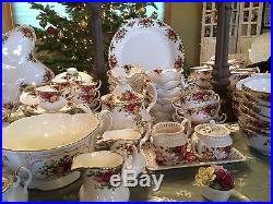 Royal Albert Fine china, Old Country Roses- PERFECT CONDITION