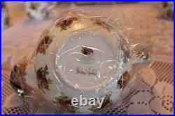Royal Albert Ltd 2001 Old Country Roses Afternoon Tea, Tea Pot & 4 Cups NIB