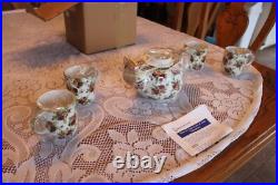 Royal Albert Ltd 2001 Old Country Roses Afternoon Tea, Tea Pot & 4 Cups NIB