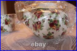 Royal Albert Ltd 2001 Old Country Roses Afternoon Tea, Tea Pot & 4 Cups NIB