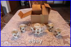 Royal Albert Ltd 2001 Old Country Roses Afternoon Tea, Tea Pot & 4 Cups NIB