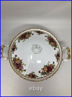 Royal Albert Made in England Old Country Roses Round Covered Vegetable Bowl