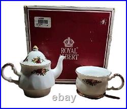 Royal Albert NIB Old Country Roses Chintz Roses Teapot, Cup & Saucer 1998