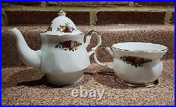 Royal Albert NIB Old Country Roses Chintz Roses Teapot, Cup & Saucer 1998