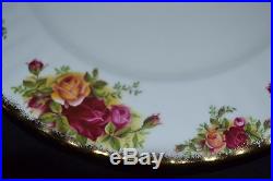 Royal Albert OLD COUNTRY ROSES 20 pcs 4 five pc PLACE SETTINGS ENGLAND EXC COND