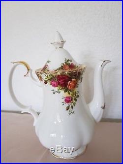 Royal Albert OLD COUNTRY ROSES 24 tlg Porzellan Tee/Kaffee Gedeck Made in Englan