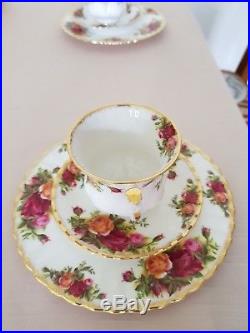 Royal Albert OLD COUNTRY ROSES 24 tlg Porzellan Tee/Kaffee Gedeck Made in Englan