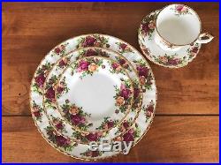 Royal Albert OLD COUNTRY ROSES (4) FOUR 5 piece place settings 20 total 3 Avail