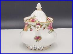 Royal Albert OLD COUNTRY ROSES 5 1/5 Small 2C Teapot Sugar, Creamer, cup, sauce