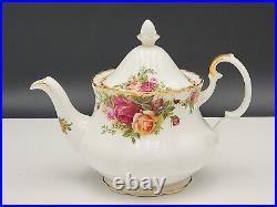 Royal Albert OLD COUNTRY ROSES 5 1/5 Small 2C Teapot Sugar, Creamer, cup, sauce