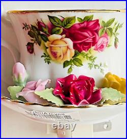 Royal Albert OLD COUNTRY ROSES Bone China Teacup Night Light New in Box