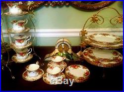 Royal Albert OLD COUNTRY ROSES China Dinnerware 30 Piece Set Serving for 6
