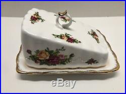Royal Albert OLD COUNTRY ROSES Covered Cheese Wedge Tray & Domed Lid VGC