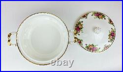 Royal Albert OLD COUNTRY ROSES Covered Round CASSEROLE Open Handles1993-02MINT