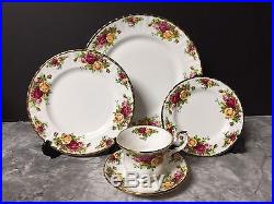 Royal Albert OLD COUNTRY ROSES Four 5 Piece Place Settings Excellent