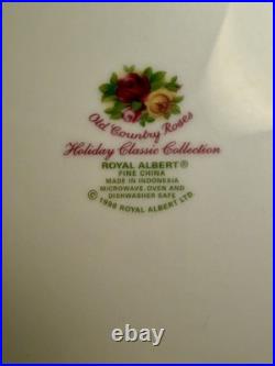 Royal Albert OLD COUNTRY ROSES HOLIDAY Classic Collection 9 Plates (9)BRAND NEW