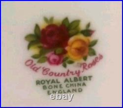 Royal Albert OLD COUNTRY ROSES Luncheon Snack Plate with Tea/Coffee Cup SET 2 Royal Albert OLD COUNTRY ROSES Luncheon Snack Plate with Tea/Coffee Cup SET 2