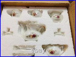 Royal Albert OLD COUNTRY ROSES Miniature MINI 9 pcs CHILD Porcelain TEA SET