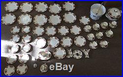 Royal Albert OLD COUNTRY ROSES Pattern 56 Pc. Excellent Condition