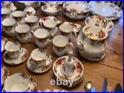 Royal Albert OLD COUNTRY ROSES SET OF 133 Pieces. Items are sold individually