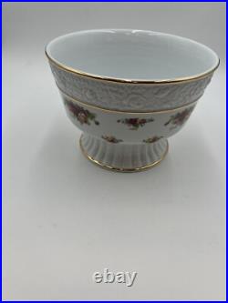 Royal Albert OLD COUNTRY ROSES Sculpted Punch Bowl/Centerpiece Bowl