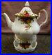 Royal_Albert_OLD_COUNTRY_ROSES_Teapot_With_Warmer_RARE_01_nfa