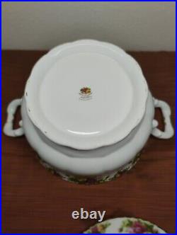 Royal Albert OLD COUNTRY ROSES Tureen & Lid