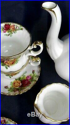 Royal Albert OLD COUNTRY ROSES coffee set for 6 including coffee pot England 1st