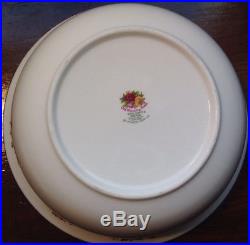 Royal Albert OLD COUNTRY ROSES serving covered casserole vegetable with tag 2 qt