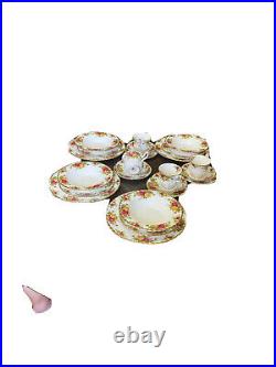 Royal Albert OLD Country Roses. DINNER SET. Service For 4 / 24 Pieces