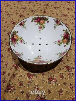 Royal Albert Old Country ROSES BERRY BOWL