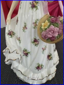 Royal Albert Old Country Rose 2011 Sweet Rose Figurine of the Year RA26 With Box
