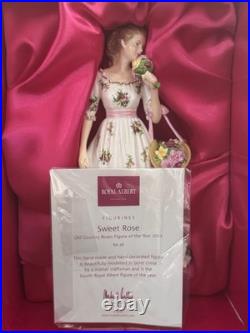 Royal Albert Old Country Rose 2011 Sweet Rose Figurine of the Year RA26 With Box