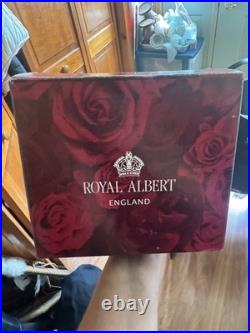 Royal Albert Old Country Rose Cup Of Soup Bouquet Limited /14000 Music Box