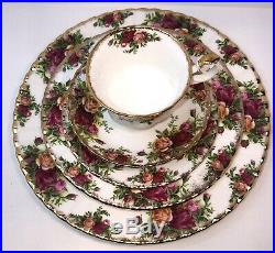 Royal Albert Old Country Rose place setting for 4 total 20 Pieces backstamp 1962