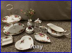 Royal Albert Old Country RosesSet Of Dishes, Quartz Clocks, Mini Vase, Cup