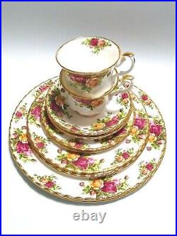 Royal Albert, Old Country Roses 10Pc Bone China Set, 2 Place Settings 1962